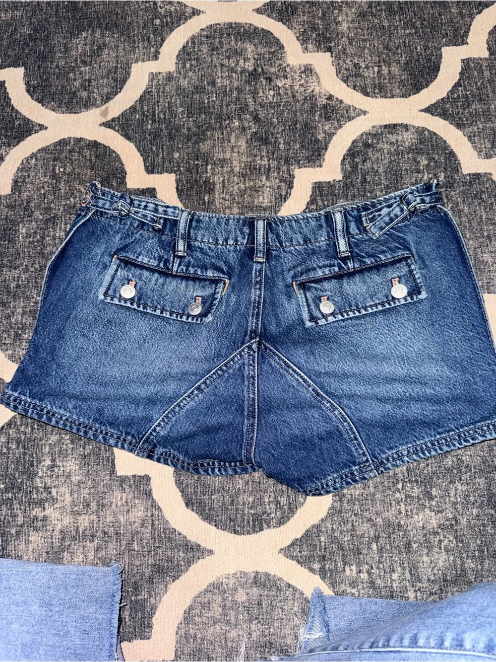 Blue denim free people jean shorts size 6